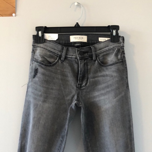 PacSun ripped grey jeans! - Picture 5 of 8